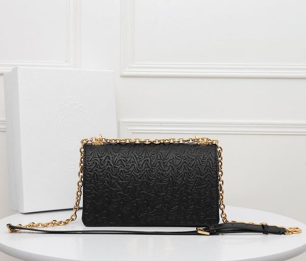 2020 new luxurys designers bags fashion uxury bag shoulder bags women chain handbags lady leather new purses female
2020 new luxurys designers bags fashion uxury bag shoulder bags women chain handbags lady leather new purses female