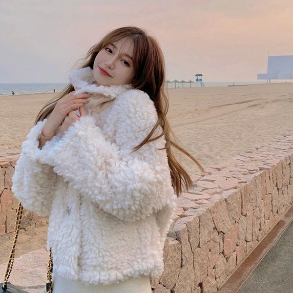 lucyever imitation of lamb fur coats and jackets women 2020 preppy style gentle coat woman beige turn down collar femme, Black
lucyever imitation of lamb fur coats and jackets women 2020 preppy style gentle coat woman beige turn down collar femme, Black
