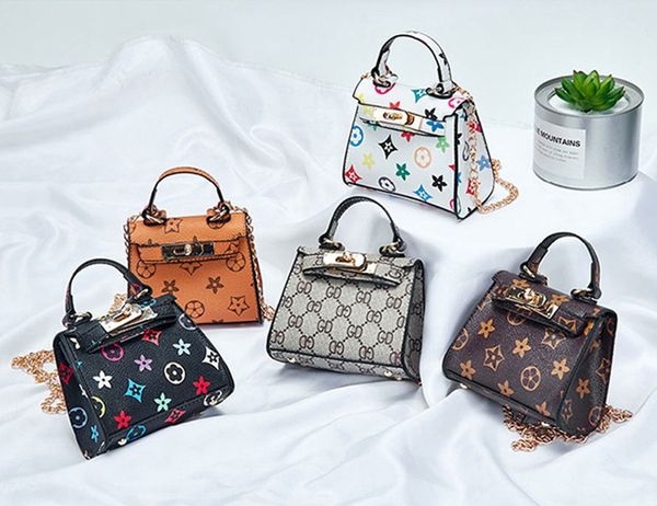 classic pattern bag new kids handbags fashion baby mini purse shoulder bags teenager children girls messenger bags cute christmas gifts, White
classic pattern bag new kids handbags fashion baby mini purse shoulder bags teenager children girls messenger bags cute christmas gifts, White