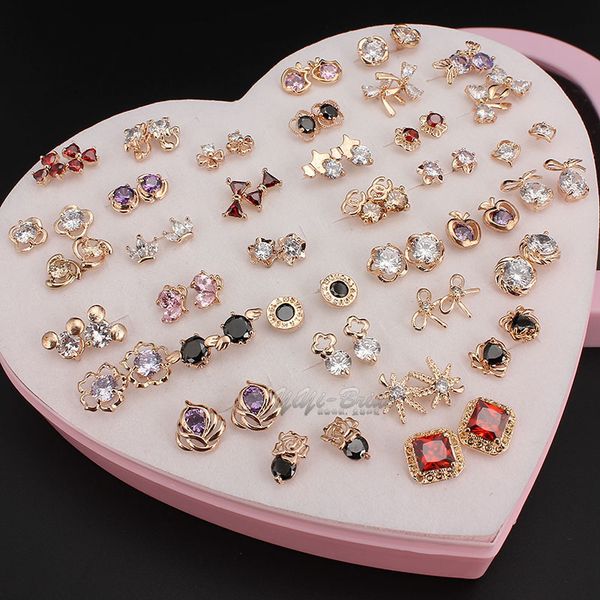 wholesale 36 pairs/lot girl women's lady charming rose gold earrings mixed colors shiny zircon ear stud earrings gift with box 200923, Golden;silver
wholesale 36 pairs/lot girl women's lady charming rose gold earrings mixed colors shiny zircon ear stud earrings gift with box 200923, Golden;silver