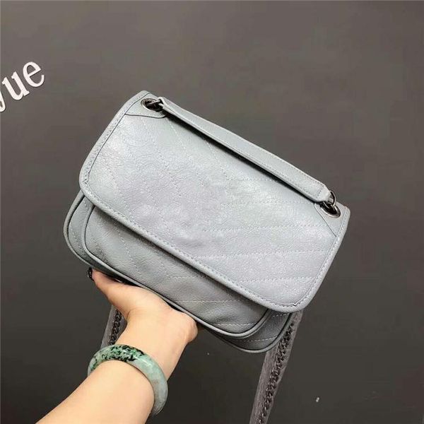 fashion handbags designer handbags cross body ladies shoulder bags cross body outdoor leisure bag 1801
fashion handbags designer handbags cross body ladies shoulder bags cross body outdoor leisure bag 1801