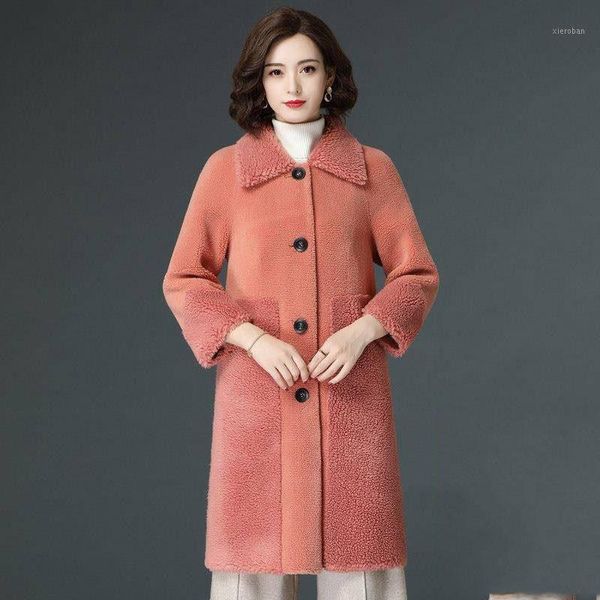 2019 new autumn winter fashion women's composit fur coats wool lamb fur overcoat korean ladies slim long jacket outerwears z631, Black
2019 new autumn winter fashion women's composit fur coats wool lamb fur overcoat korean ladies slim long jacket outerwears z631, Black