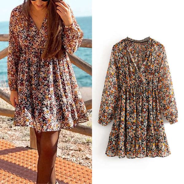 style versatile ins summer lantern fashion sleeve print v-neck high waist lace up pleated hem chiffon dress, Black;gray
style versatile ins summer lantern fashion sleeve print v-neck high waist lace up pleated hem chiffon dress, Black;gray