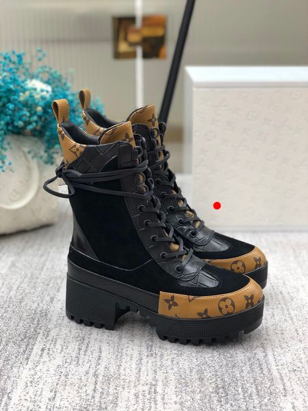 womens designer boots leather martin ankle boot fashion non-slip wave colored rubber outsole elastic webbing luxury comfort exquisite -l053, Black
womens designer boots leather martin ankle boot fashion non-slip wave colored rubber outsole elastic webbing luxury comfort exquisite -l053, Black