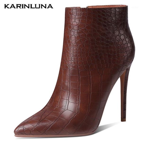 boots karin large sizes 43 thin high heels pointed toe shoes brand party ankle women1, Black
boots karin large sizes 43 thin high heels pointed toe shoes brand party ankle women1, Black