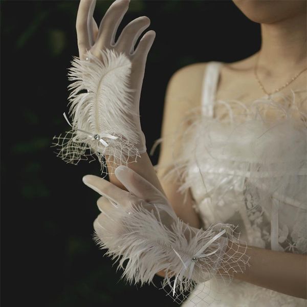 bride gloves feather short paragraph mittens wedding gloves party prom dresses guantes accessories lady women glove with fingers h jllrnz, White
bride gloves feather short paragraph mittens wedding gloves party prom dresses guantes accessories lady women glove with fingers h jllrnz, White