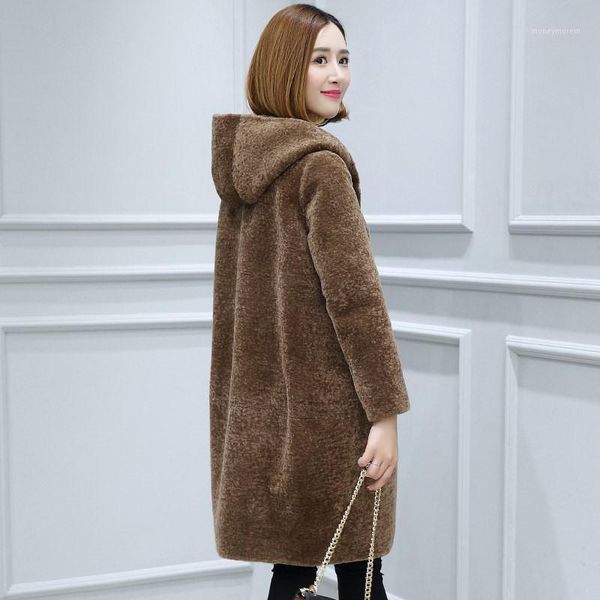 2019 new women hooded real lamb fur coat natural sheep shearing fur coat female thicken jackets oversize overcoat outerwear m401, Black
2019 new women hooded real lamb fur coat natural sheep shearing fur coat female thicken jackets oversize overcoat outerwear m401, Black