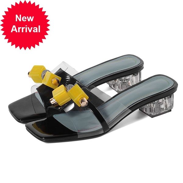 2021 new arrivers, women's sandals, high qulaity, low heel, open-toed, black-white, party-dress, shoes, 34-42 size sandals. j4ba
2021 new arrivers, women's sandals, high qulaity, low heel, open-toed, black-white, party-dress, shoes, 34-42 size sandals. j4ba