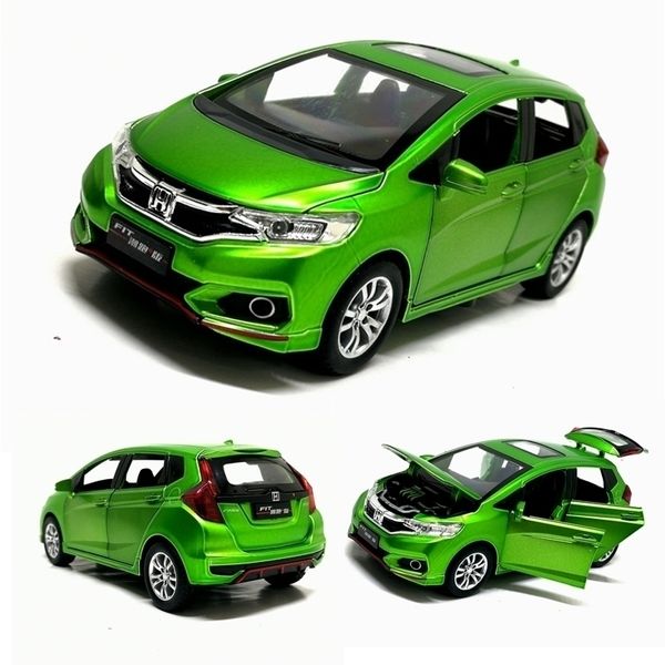 1:32 honda fit metal toy alloy car diecasts toy vehicles model car toys sunroof hatchback pull back car for kids y200109
1:32 honda fit metal toy alloy car diecasts toy vehicles model car toys sunroof hatchback pull back car for kids y200109