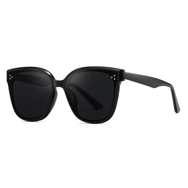 new succinct sunglasses clean and simple butterfly frame with big lenses fashion star style eyewear, White;black
new succinct sunglasses clean and simple butterfly frame with big lenses fashion star style eyewear, White;black