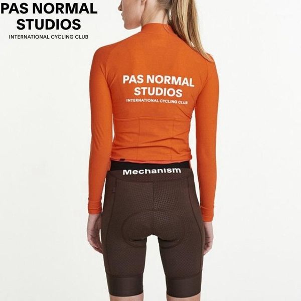 autumn women's long-sleeved 2020 polyester breathable quick-drying long sleeve cycling jersey pns team race cycling clothing1, Black;red
autumn women's long-sleeved 2020 polyester breathable quick-drying long sleeve cycling jersey pns team race cycling clothing1, Black;red