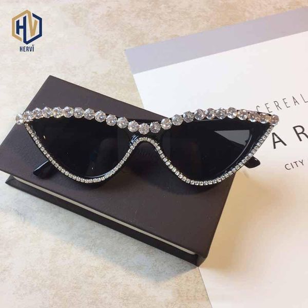 sunglasses fashion cat eyes women triangle rhinestone decoration small frame sun glasses eyeglasses uv400, White;black
sunglasses fashion cat eyes women triangle rhinestone decoration small frame sun glasses eyeglasses uv400, White;black