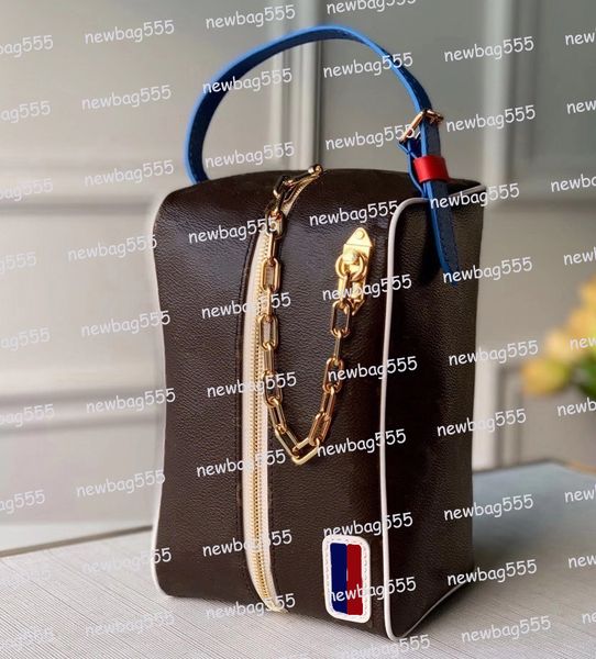 blue bag 45588 lxn cloakroom belt women iconic purse chain designers bags clutches cosmetic bag handbag zipper men messenger new 45 ccwkp, Red;black
blue bag 45588 lxn cloakroom belt women iconic purse chain designers bags clutches cosmetic bag handbag zipper men messenger new 45 ccwkp, Red;black