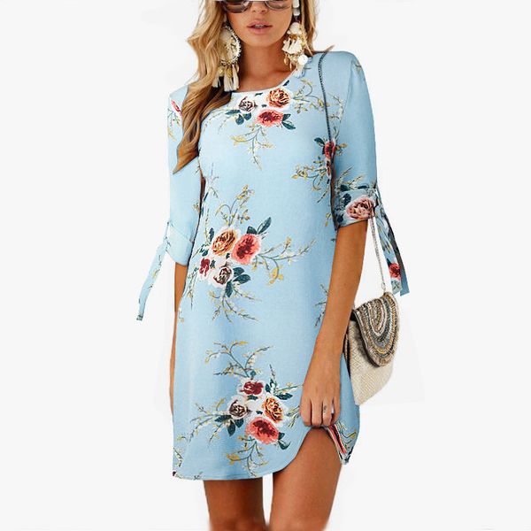 2021 woman's summer gown fine floral style chiffon beach print in low tunic mini party dress plus size 5xl tmq8, Black;gray
2021 woman's summer gown fine floral style chiffon beach print in low tunic mini party dress plus size 5xl tmq8, Black;gray