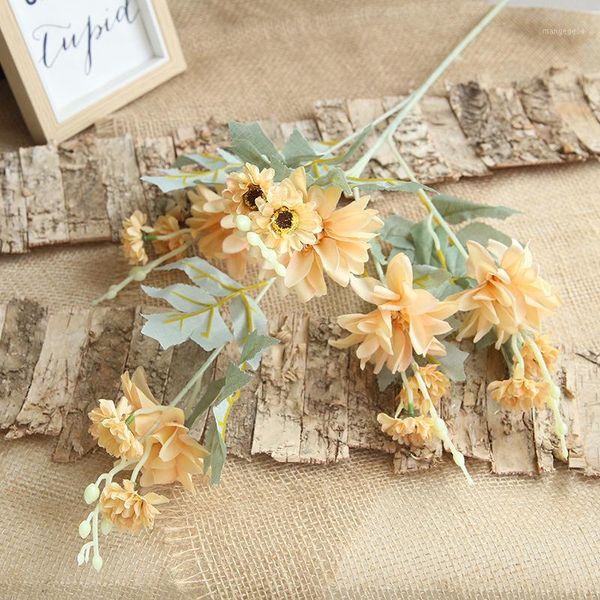 1pc single multi-head dahlia simulation soft nordic wedding house dahlia fake flower decoration1
1pc single multi-head dahlia simulation soft nordic wedding house dahlia fake flower decoration1
