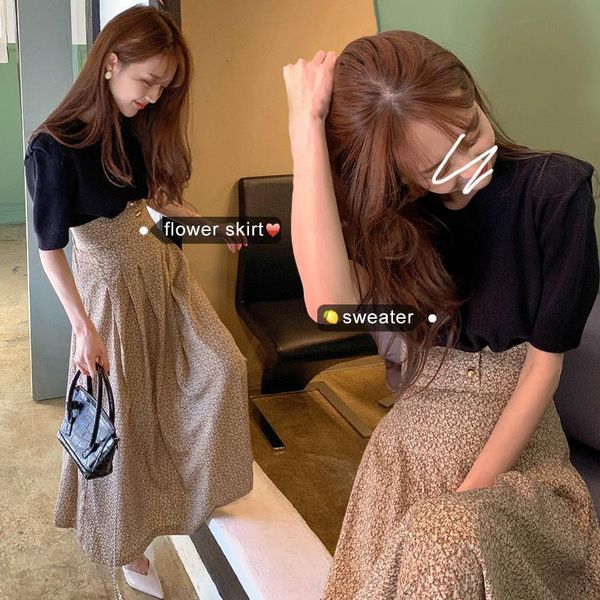 women two piece and skirt set summer elegant short sleeve blouse and high waist floral print long skirt vintage 2 piece, Gray
women two piece and skirt set summer elegant short sleeve blouse and high waist floral print long skirt vintage 2 piece, Gray