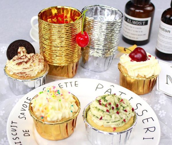 paper cake cup cupcake cases aluminum foil gold silver muffin cups kitchen baking wedding party decoration1
paper cake cup cupcake cases aluminum foil gold silver muffin cups kitchen baking wedding party decoration1
