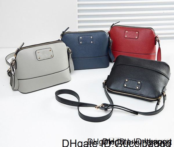 classic cross pattern wender messenger бренд женщины сумка beed brachbbody известный дизайнер сумки сумки
classic cross pattern wender messenger бренд женщины сумка beed brachbbody известный дизайнер сумки сумки