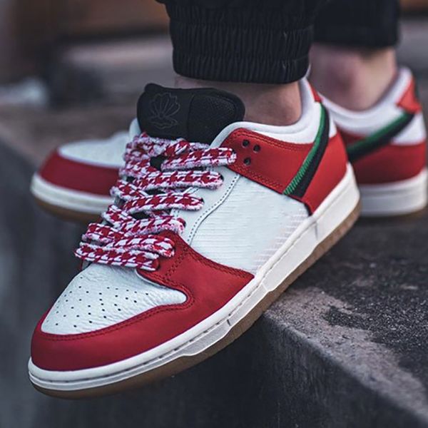 2020 pre-sale mens frame skate x dunk sb low shoes habibi white red womens skate sports sneakers ct2550-600 with box size 36-45
2020 pre-sale mens frame skate x dunk sb low shoes habibi white red womens skate sports sneakers ct2550-600 with box size 36-45