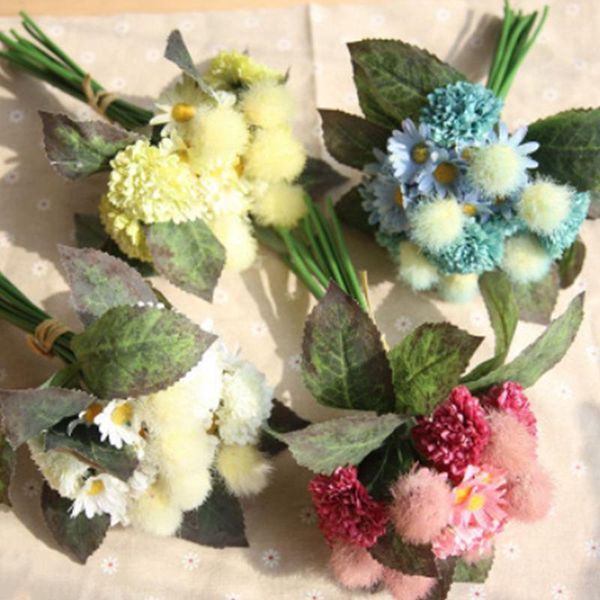 bouquet holding flowers bridal pompon chrysanthemum home decor party wedding silk flowers artificial flower1
bouquet holding flowers bridal pompon chrysanthemum home decor party wedding silk flowers artificial flower1