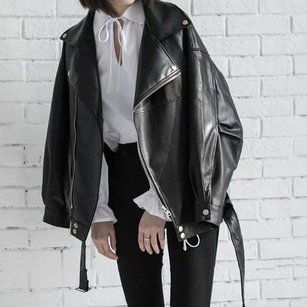 2020 2020 black spring leather plutonium turn-down collar zipper fashion new women's wild jacket, Black;brown
2020 2020 black spring leather plutonium turn-down collar zipper fashion new women's wild jacket, Black;brown