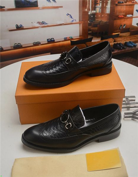 slip on patent leather shoes for men bling bling metal chilli designer mens dress shoes spring autumn red wedding shoes men new arrival, Black
slip on patent leather shoes for men bling bling metal chilli designer mens dress shoes spring autumn red wedding shoes men new arrival, Black