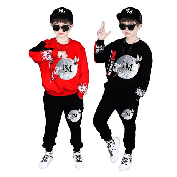 2-piece set children's wear boys' sports sweatshirt suit spring and autumn version sweater, White
2-piece set children's wear boys' sports sweatshirt suit spring and autumn version sweater, White