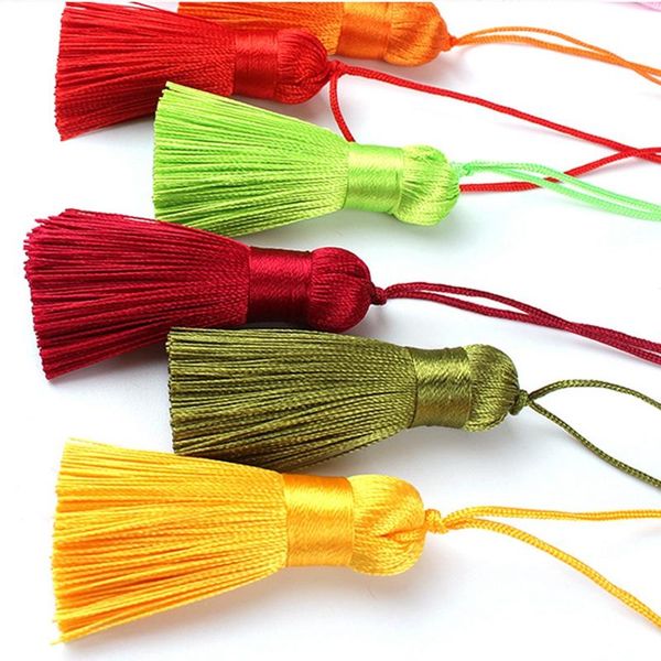 12pcs lot small short fat tassel silk fringe sewing bangs flower tassel trim decorative for curtains home decoration accessories h jllluj
12pcs lot small short fat tassel silk fringe sewing bangs flower tassel trim decorative for curtains home decoration accessories h jllluj