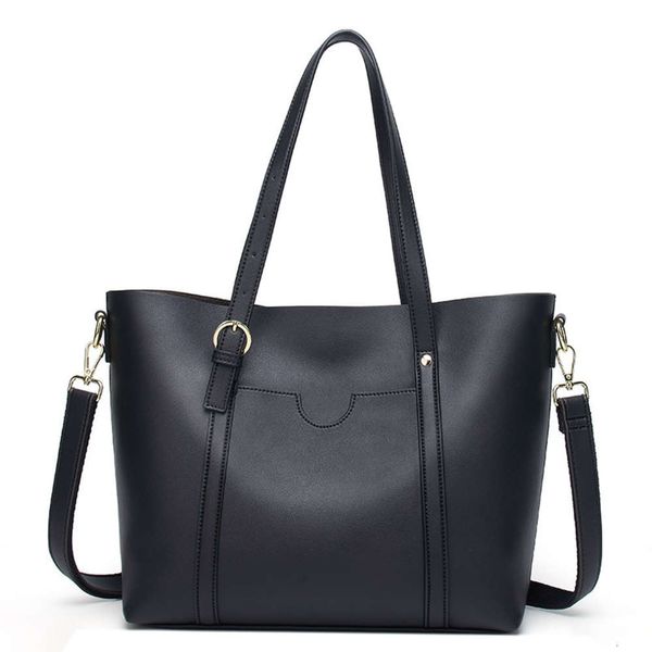 women's autumn and winter 2020 new style portable one shoulder slant span designers hand tote leather mini women bags
women's autumn and winter 2020 new style portable one shoulder slant span designers hand tote leather mini women bags