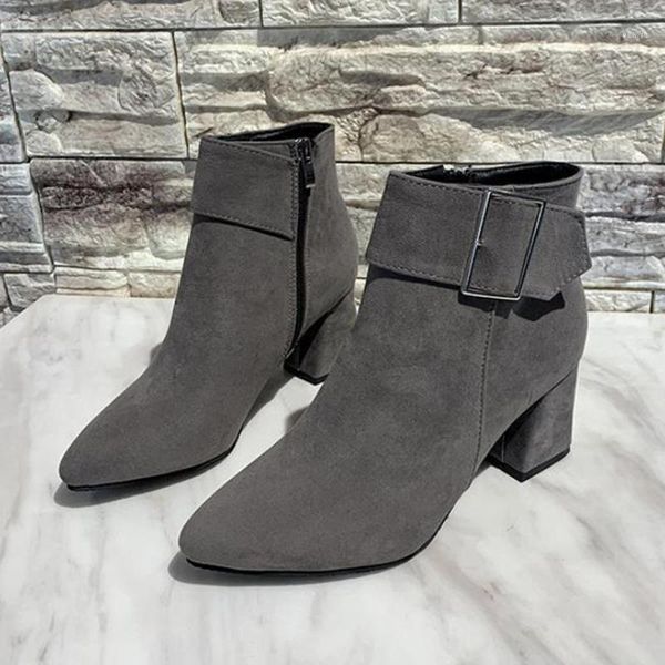 boots fashion pu leather non-slip mid women winter platform heels suede soft fabric vintage elegant square heel1, Black
boots fashion pu leather non-slip mid women winter platform heels suede soft fabric vintage elegant square heel1, Black