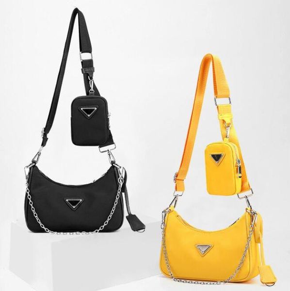 wholesale womens shoulder bags simple outdoor oxford casual backpack joker 4 colors soft and light women crossbody bag small fresh solid col, Black;red
wholesale womens shoulder bags simple outdoor oxford casual backpack joker 4 colors soft and light women crossbody bag small fresh solid col, Black;red