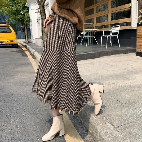 autumn winter vintage houndstooth wool skirt women korean fashion high waist a-line long midi fringe skirts ladies, Black
autumn winter vintage houndstooth wool skirt women korean fashion high waist a-line long midi fringe skirts ladies, Black