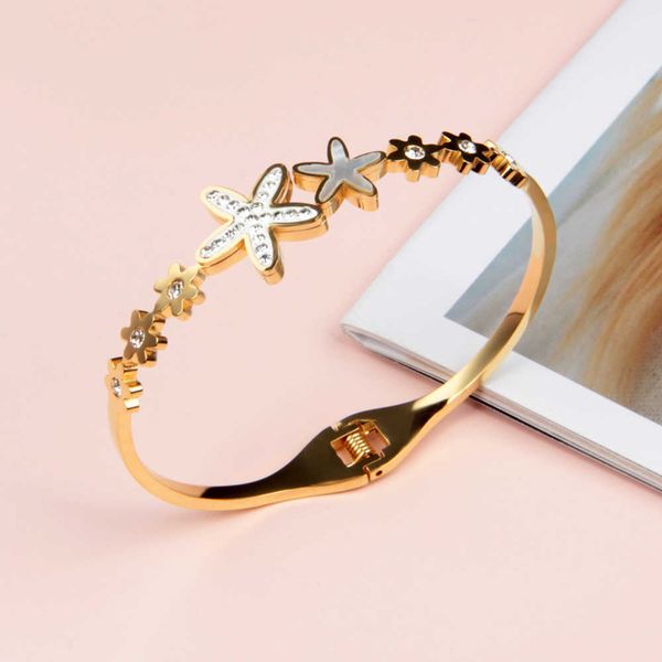 engagement gift party wedding bracelets for women charm braclets men handbag wristband sterling silver bracelet, Golden;silver
engagement gift party wedding bracelets for women charm braclets men handbag wristband sterling silver bracelet, Golden;silver
