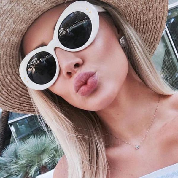 sunglasses arrival oval ladies trendy rivets vintage women retro sun glasses men women's white black eyewear uv400
sunglasses arrival oval ladies trendy rivets vintage women retro sun glasses men women's white black eyewear uv400