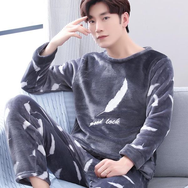 thicken flannel men's pajamas two piece fashion print feather home clothes loose soft homewear pajamas warm winter 2pieces/set, Black;brown
thicken flannel men's pajamas two piece fashion print feather home clothes loose soft homewear pajamas warm winter 2pieces/set, Black;brown