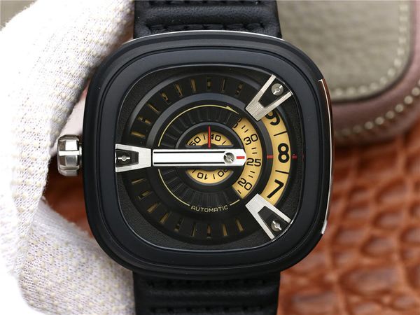 sv amazing sf spaceship wrist watch. cool avant-garde design, 47mmx47mm, the movement can all be mixed with genuine, Slivery;brown
sv amazing sf spaceship wrist watch. cool avant-garde design, 47mmx47mm, the movement can all be mixed with genuine, Slivery;brown
