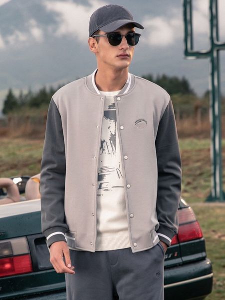 men two tone letter embroidery bomber jacket o4my#, Black;brown 
men two tone letter embroidery bomber jacket o4my#, Black;brown