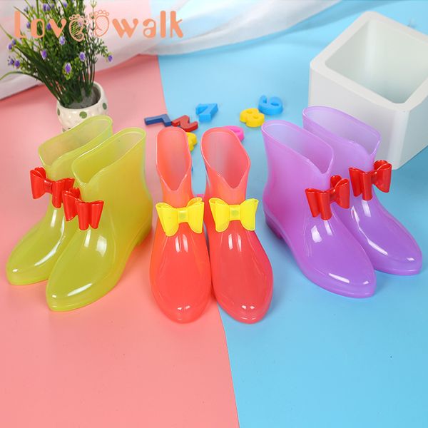 transparent rain boots fashion girls shoes waterproof new princess shoes girls booties teens shoes big kids boots with bow-knot q1216, Black;grey
transparent rain boots fashion girls shoes waterproof new princess shoes girls booties teens shoes big kids boots with bow-knot q1216, Black;grey