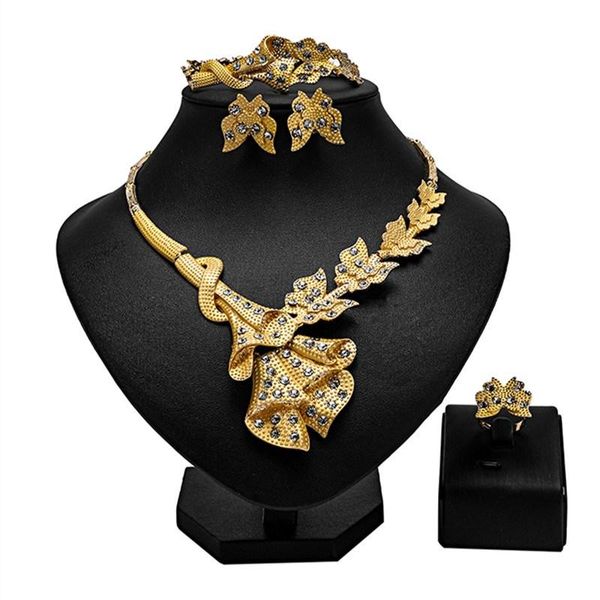 zuodi exquisite dubai gold jewelry set brand 2021 nigerian wedding woman accessories jewelry set wholesale statement, Silver
zuodi exquisite dubai gold jewelry set brand 2021 nigerian wedding woman accessories jewelry set wholesale statement, Silver