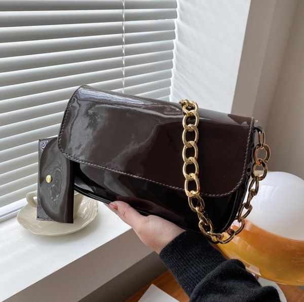 niche design women's bag rhombus chain pleated one shoulder messenger armpit bags
niche design women's bag rhombus chain pleated one shoulder messenger armpit bags