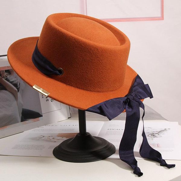 french retro lace-up black big brim wide brim woolen hat female autumn and winter british wild jazz hat, Blue;gray
french retro lace-up black big brim wide brim woolen hat female autumn and winter british wild jazz hat, Blue;gray