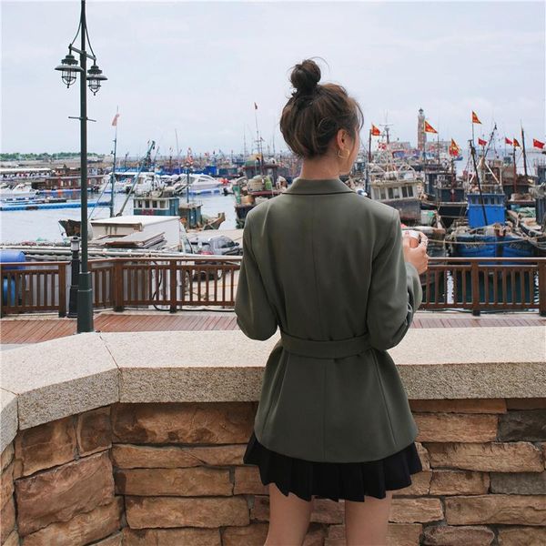 women's suits & blazers women green waistband button split blazer lapel long sleeve loose fit jacket fashion tide spring autumn 2021, White;black
women's suits & blazers women green waistband button split blazer lapel long sleeve loose fit jacket fashion tide spring autumn 2021, White;black