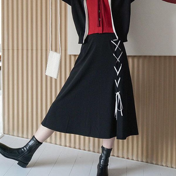 black gothic midi skirts women autumn long elegant designer sikrt female high street japan korean bangdage skirts women 2020 new
black gothic midi skirts women autumn long elegant designer sikrt female high street japan korean bangdage skirts women 2020 new