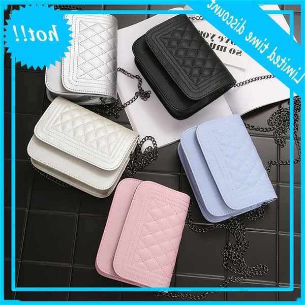 new fashion women's pure color simple rhombic chain square japanese and korean single shoulder small bag
new fashion women's pure color simple rhombic chain square japanese and korean single shoulder small bag