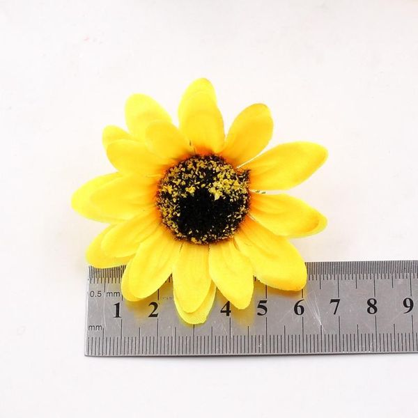 5pcs/lot handmade artificial flowers silk daisy sunflower for diy wreath scrapbooking wedding home decoration craft fake jlltlx
5pcs/lot handmade artificial flowers silk daisy sunflower for diy wreath scrapbooking wedding home decoration craft fake jlltlx