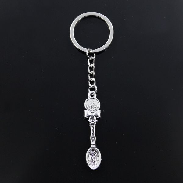 fashion bow bowknot spoon 53x11mm pendant 30mm key ring chain silver color men car gift souvenirs keychain dropshipping
fashion bow bowknot spoon 53x11mm pendant 30mm key ring chain silver color men car gift souvenirs keychain dropshipping