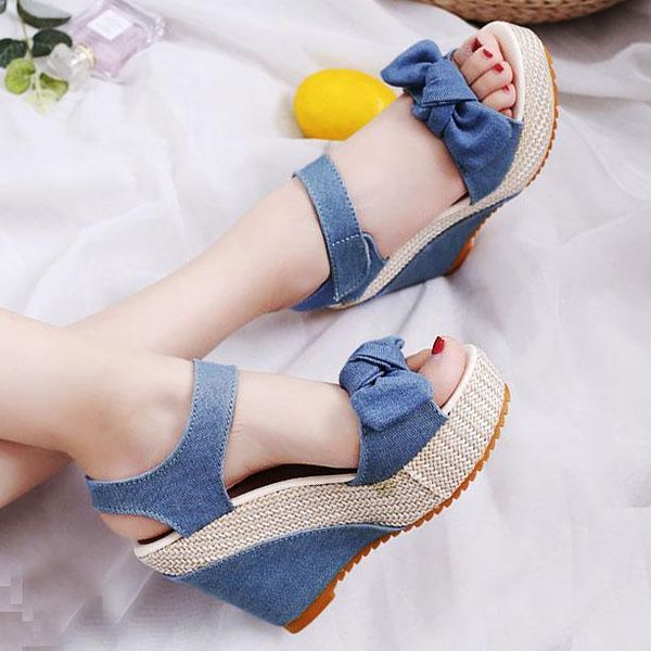 lihuamao espadrilles wedges platform peep toe ankle strap sandals comfortable casual beach sandals high heel ladies pumps shoes, Black
lihuamao espadrilles wedges platform peep toe ankle strap sandals comfortable casual beach sandals high heel ladies pumps shoes, Black