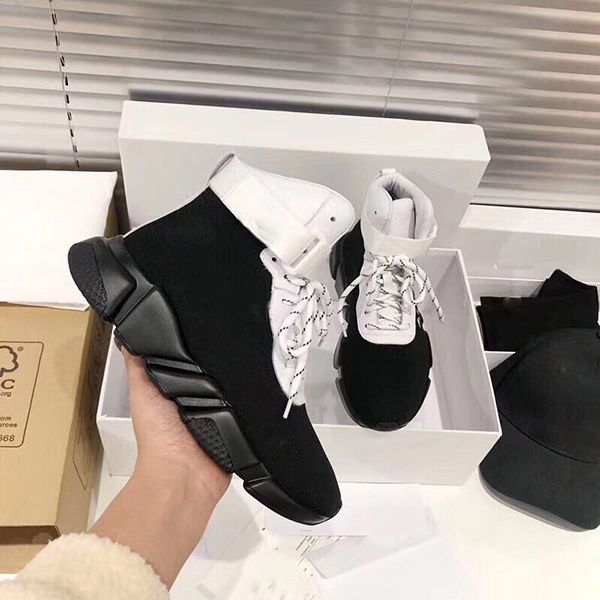 2021 fashion knit letter socks shoes sneakers speed flat training shoes men and women elastic stocking boots with original box, Black
2021 fashion knit letter socks shoes sneakers speed flat training shoes men and women elastic stocking boots with original box, Black