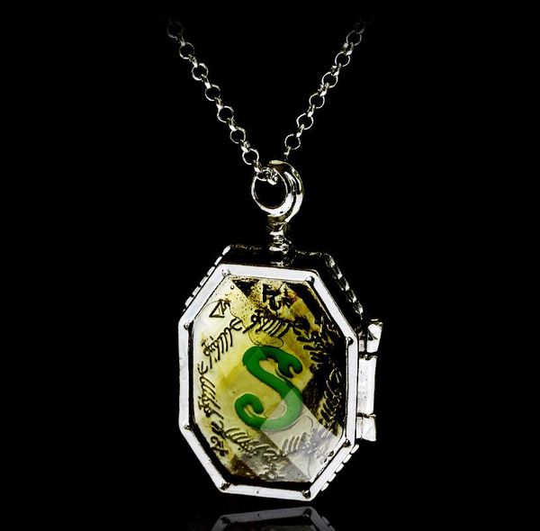 pendant necklaces movie prop horcrux of salazar slytherin's locket necklace cosplay jewelry for men women horcruxes can be open, Silver
pendant necklaces movie prop horcrux of salazar slytherin's locket necklace cosplay jewelry for men women horcruxes can be open, Silver