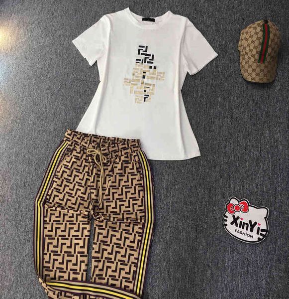 2022 factory wholesale new model summer small fragrance leisure pure cotton sportswear women's two-piece set fashion, White
2022 factory wholesale new model summer small fragrance leisure pure cotton sportswear women's two-piece set fashion, White